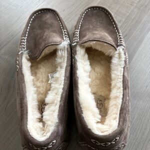 Ugg Women’s Ansley Moccasin Slipper
